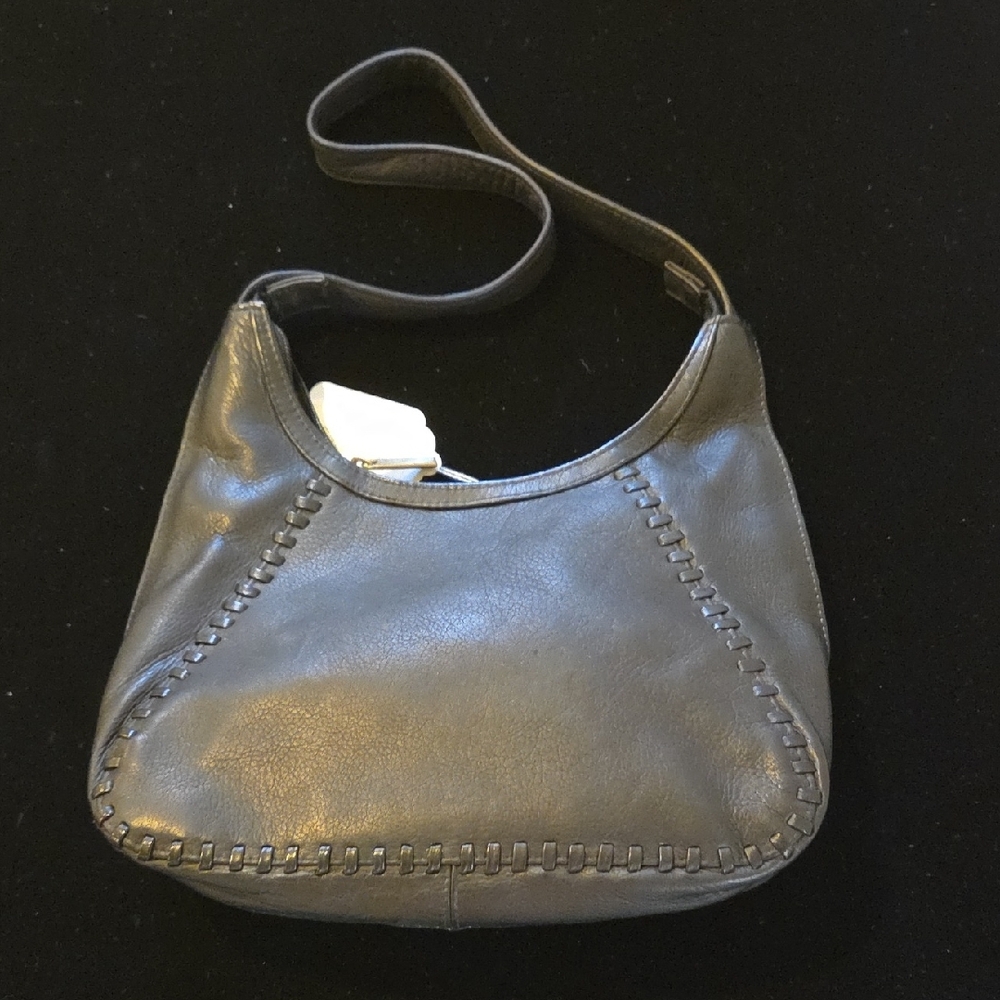 Colombian elegant Black soft leather Shoulder Bag